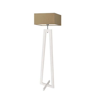 Tahoe 138cm Traditional Floor Lamp