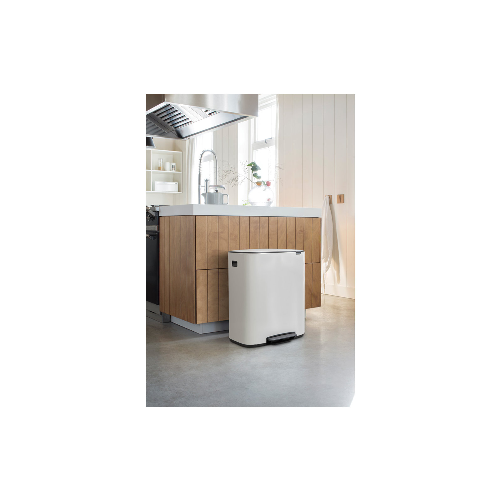 Brabantia Bo Step On Trash Can, 16 Gallon, White