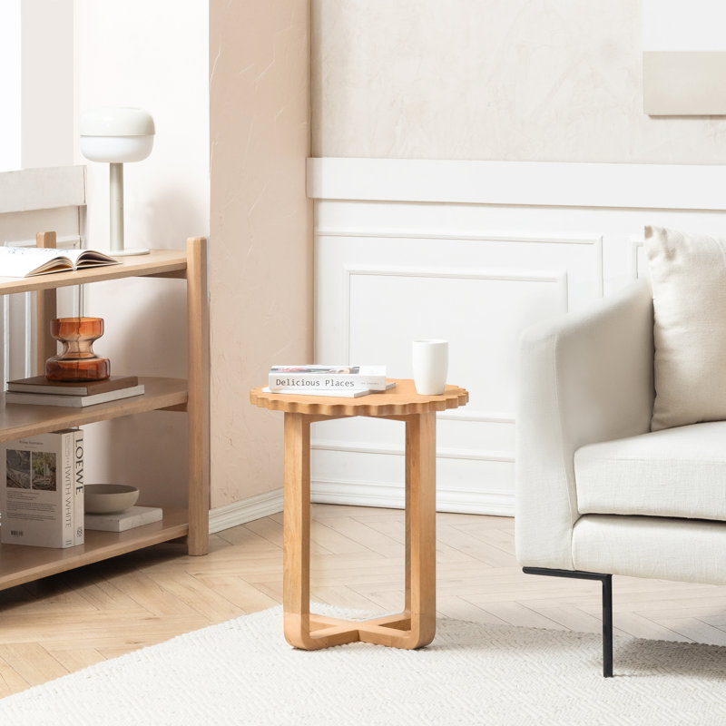 Ealyn Solid Wood End Table with Scalloped Edges