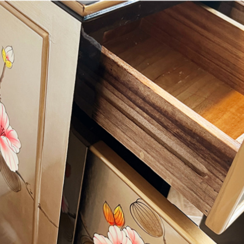 Commode Home