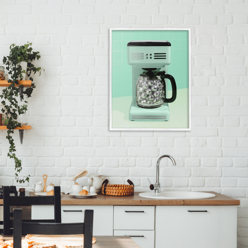Giclée sur table avec cafetière disco, design par Lish Creative, 20 x 16, Encadrement giclée blanc côtier