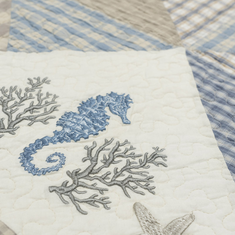 Donna Sharp Coastal Star 3PC King Embroidered Pieced Cotton Quilt Set, King Quilt + 2 King Shams