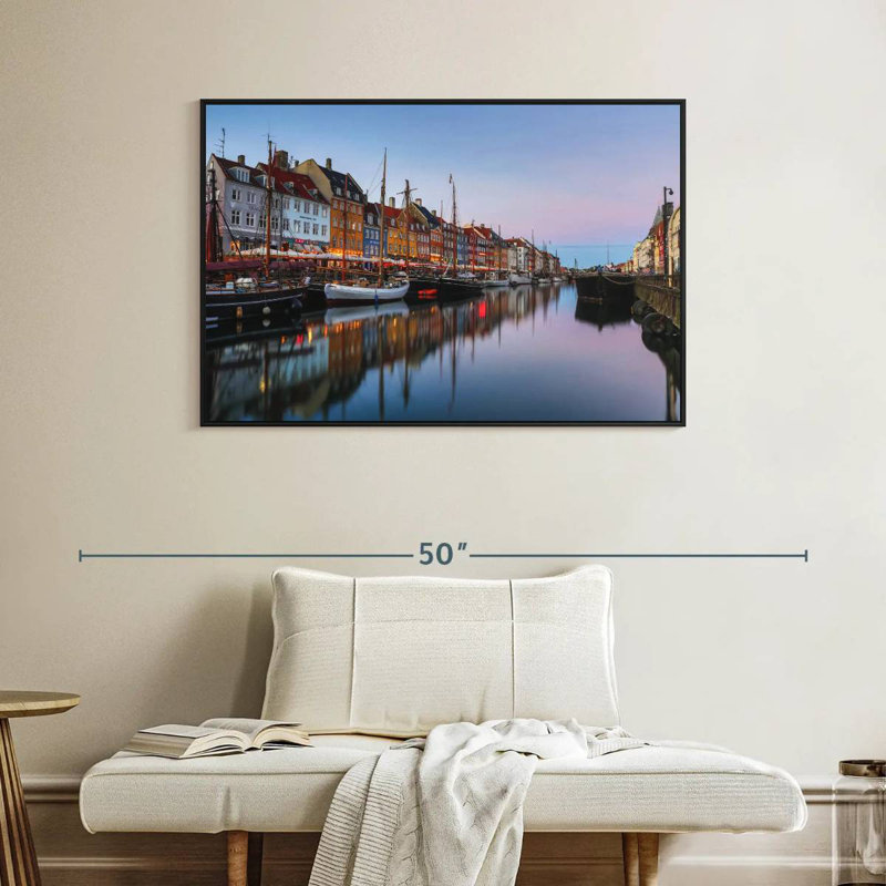 Nyhavn New Harbor, Cadre flottant noir, 40 po x 27 po