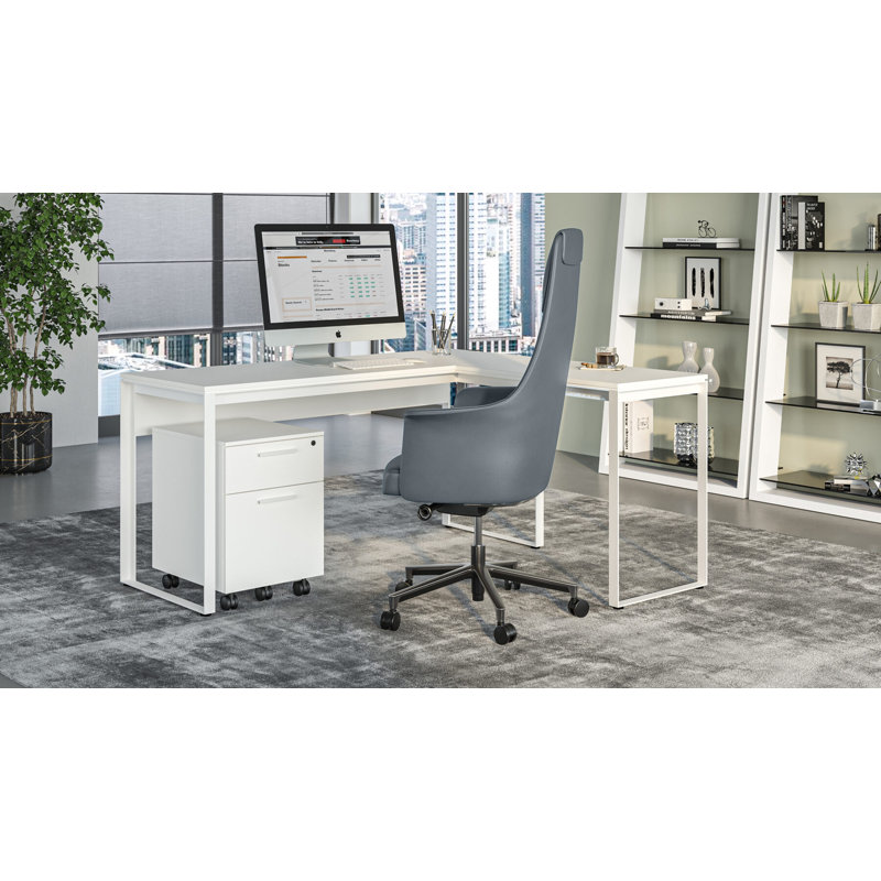 Bolo Swivel Executive Chair, Ocean