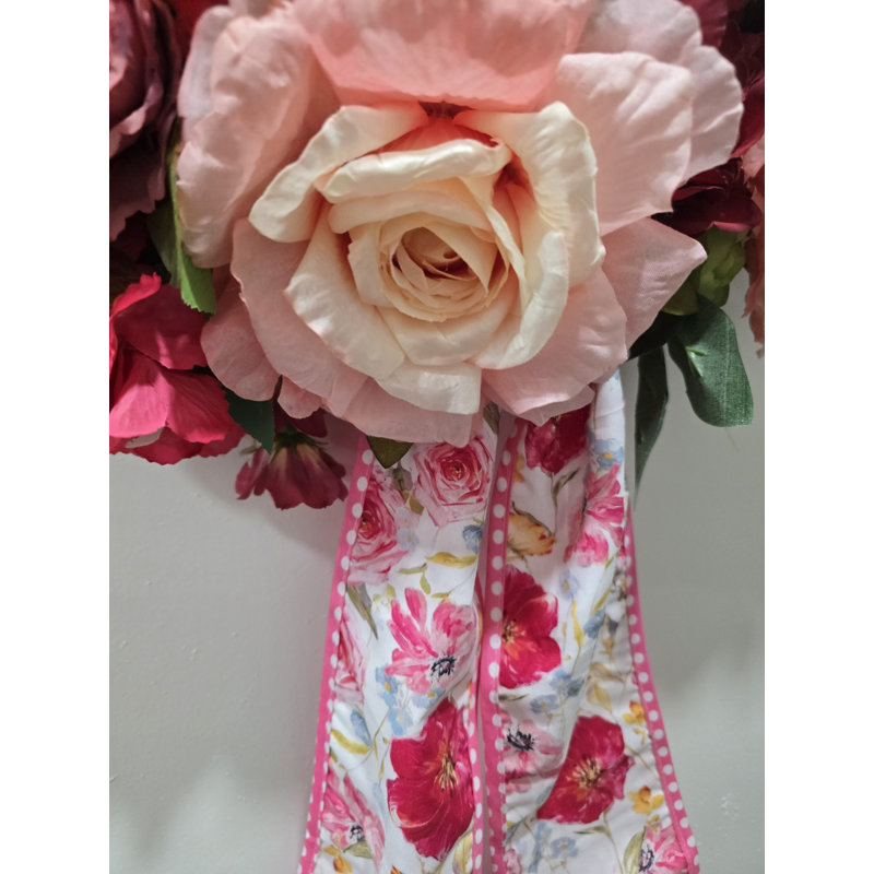 Couronne florale rose et rose rouge
