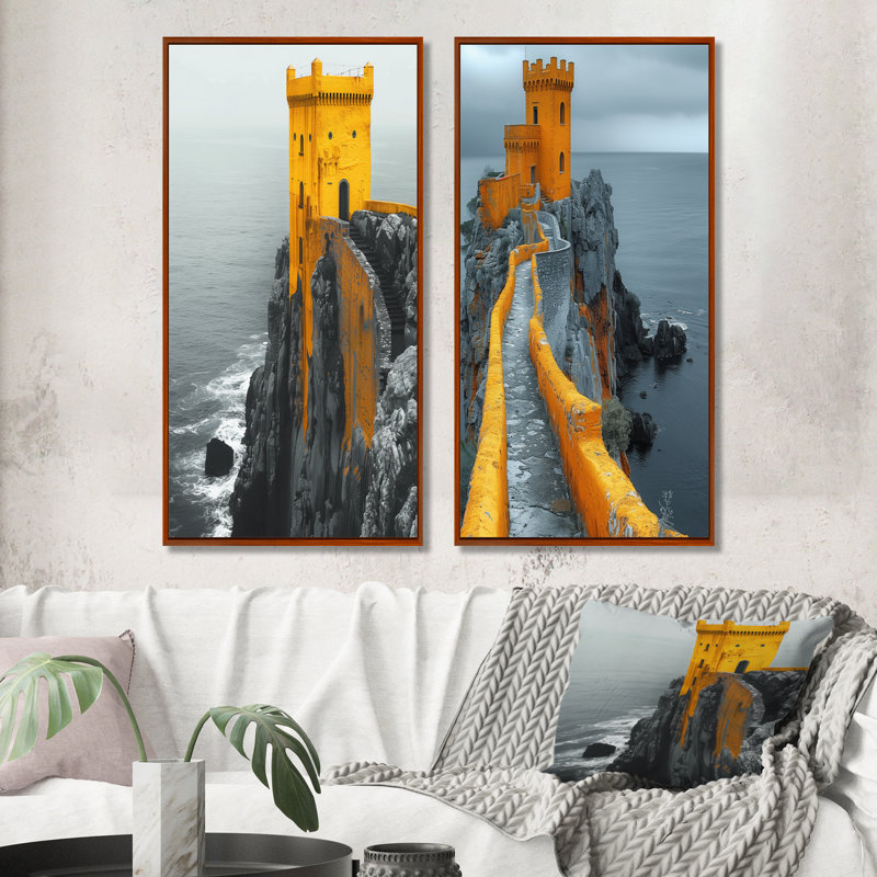 Ensemble de 2 pièces d'art mural monochromes du château côtier d'hiver gris et jaune, H 28 po x l 24 po, Cadre flottant brun