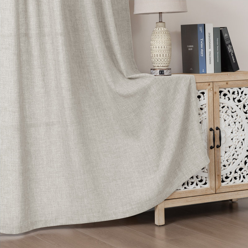 Paire de rideaux semi-transparents, L 52 po x L 108 po, Blanc grisâtre