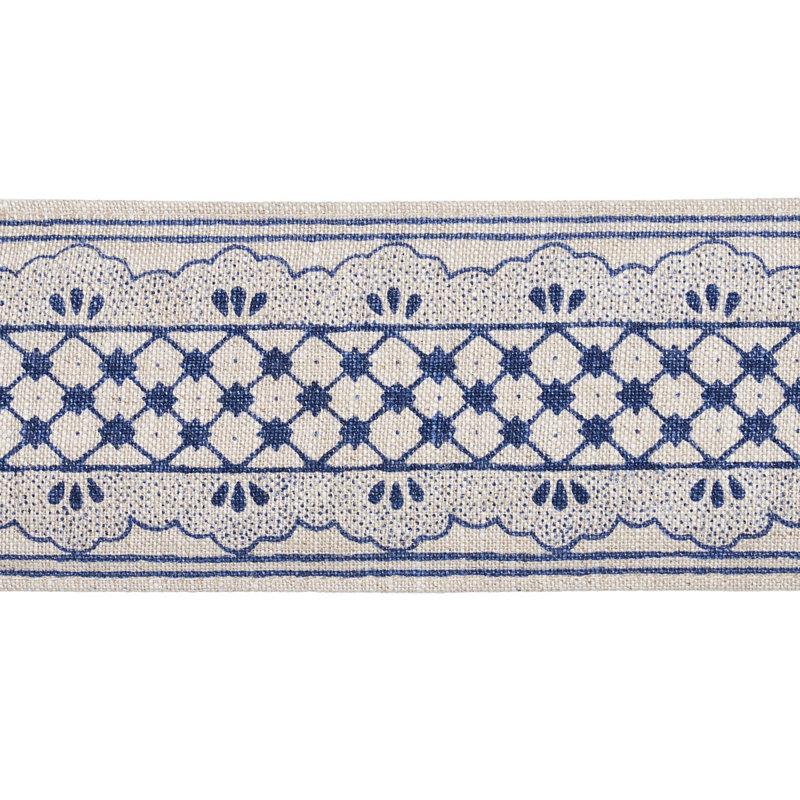 Ruban festonné Schumacher x Mary McDonald Davison, Bleu Washington / blanc