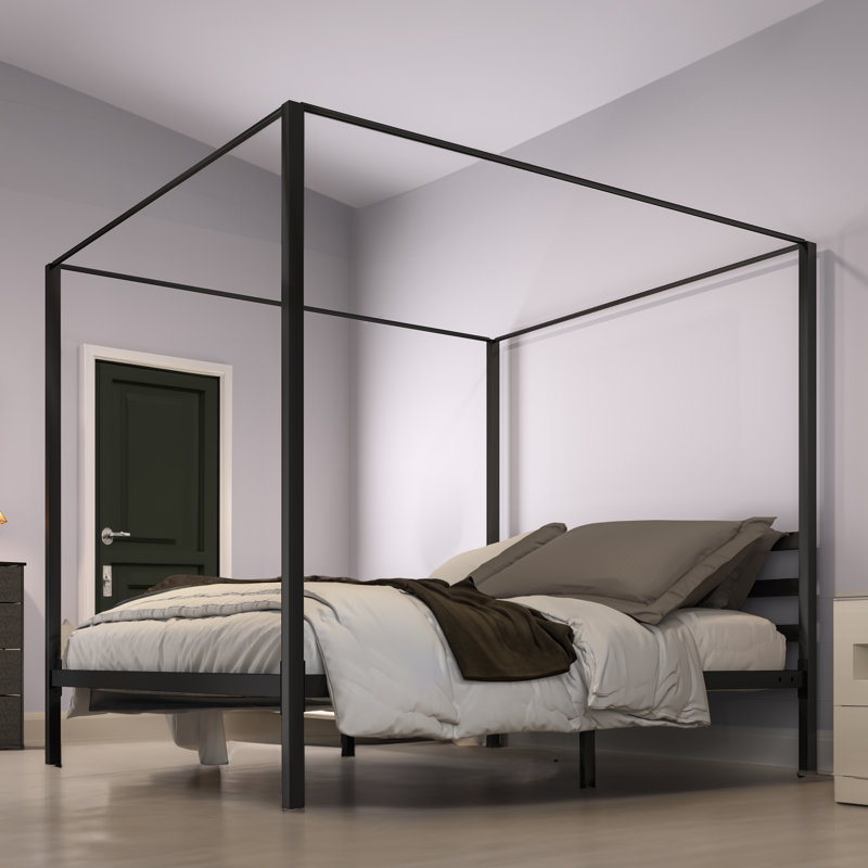 Kyvin Canopy Bed, King, Gold