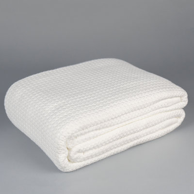 Five Star Hotel Collection White Cotton Blanket