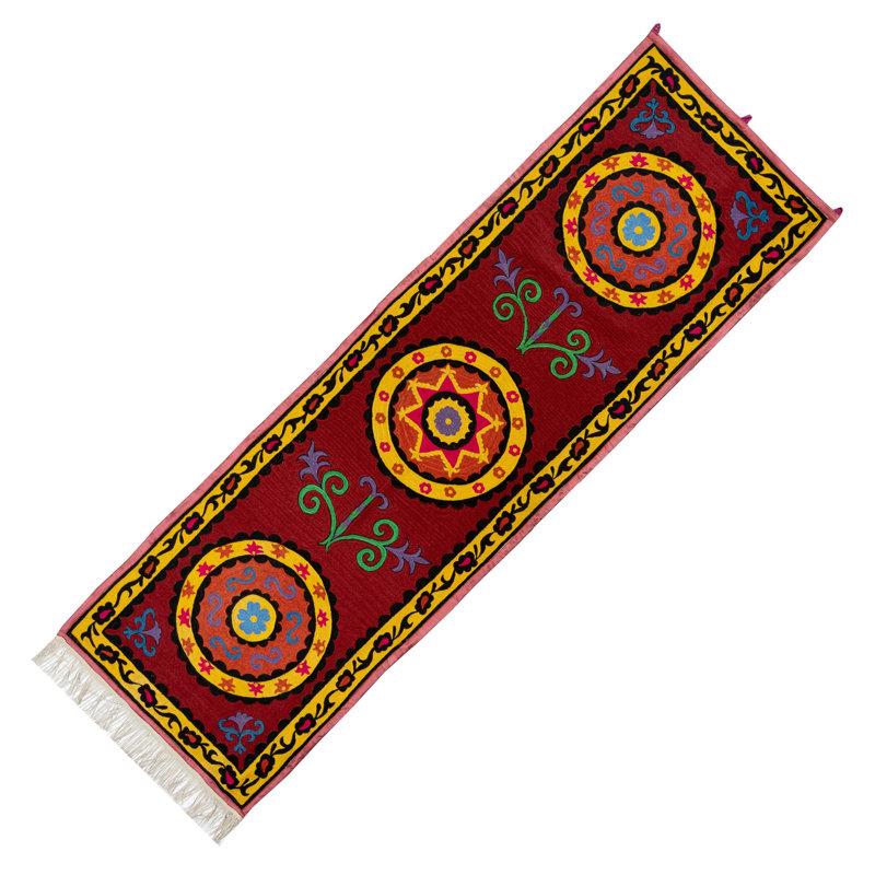 Décoration murale 28 po x 89 po. Chemin de table en soie brodée. Décoration murale Boho