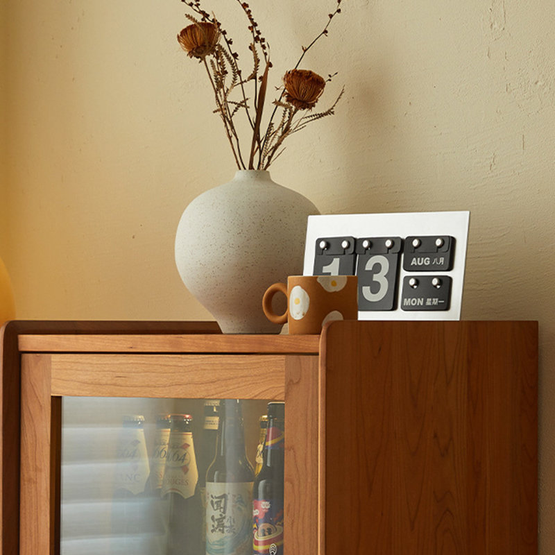 Petite bibliothèque de style japonais