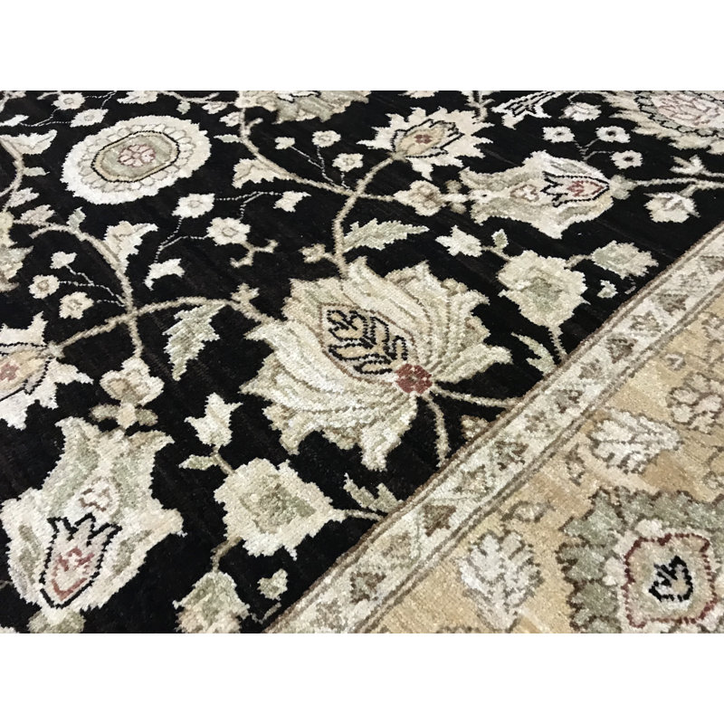 Sultanabad Wool Oriental Area Rug in Black/Beige, Rectangle 6'1" x 8'6"