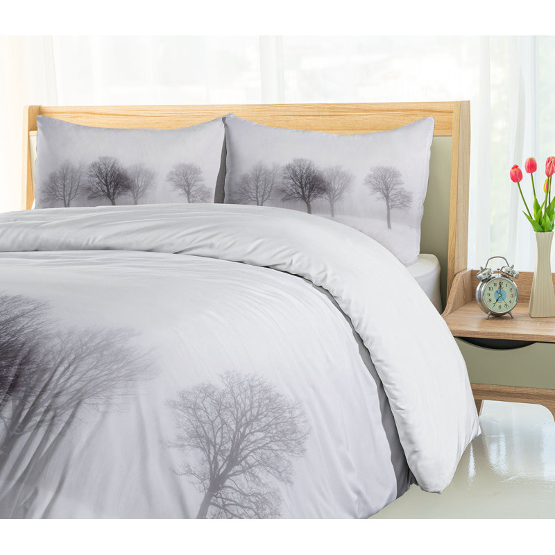 Winter Modern & Contemporary Polyester Duvet Cover, Queen