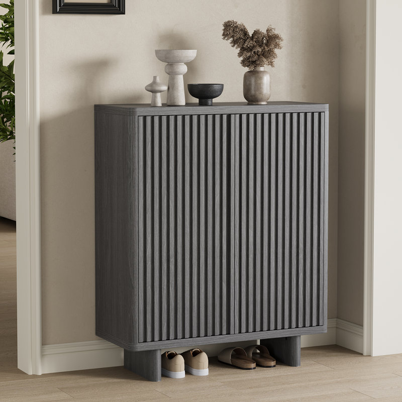 Banc de rangement pour porte d'entrée à cannelures 31,6 po à 5 niveaux avec tablettes réglables, Gris