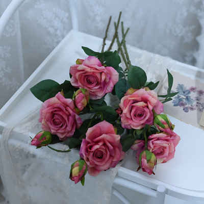 Arrangement floral rose hydratante