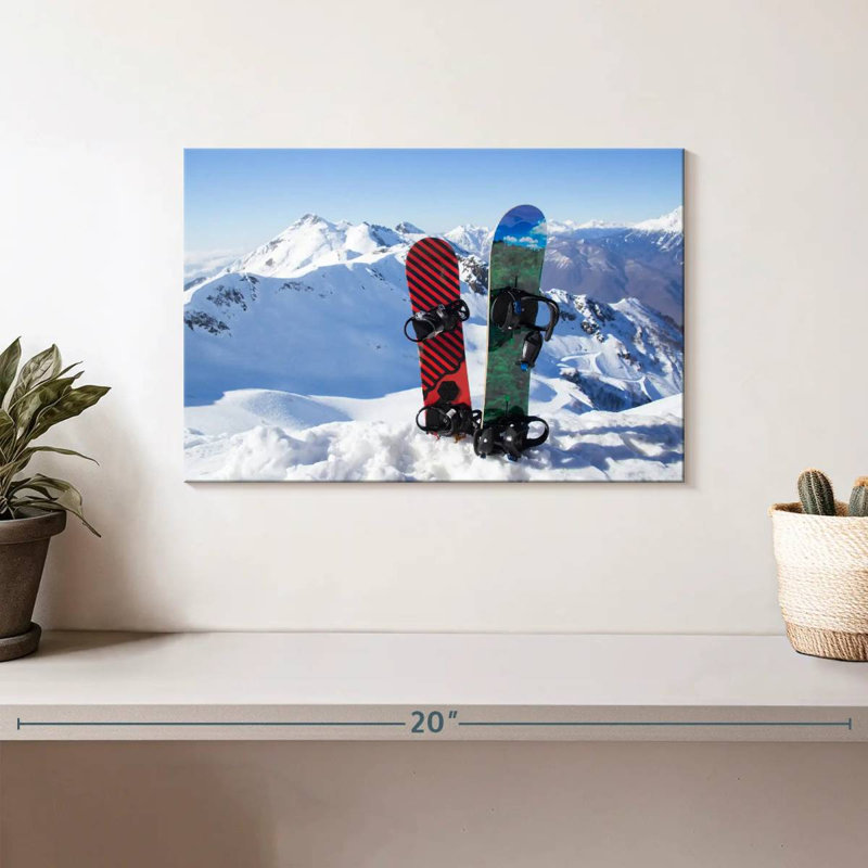 Two snowboards Sireci, H 8 po x l 12 po