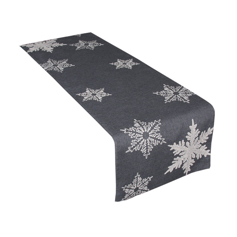 Chemin de table de Noël brodé à motif de flocons de neige, Gris, L 70 po x l 16 po