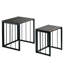 Ensemble de 2 tables d'appoint gigognes de style campagnard industriel - dessus en bois brûlé avec structure en métal noir