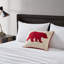 Coussin décoratif en feutre avec ours Eddie Bauer-18099789