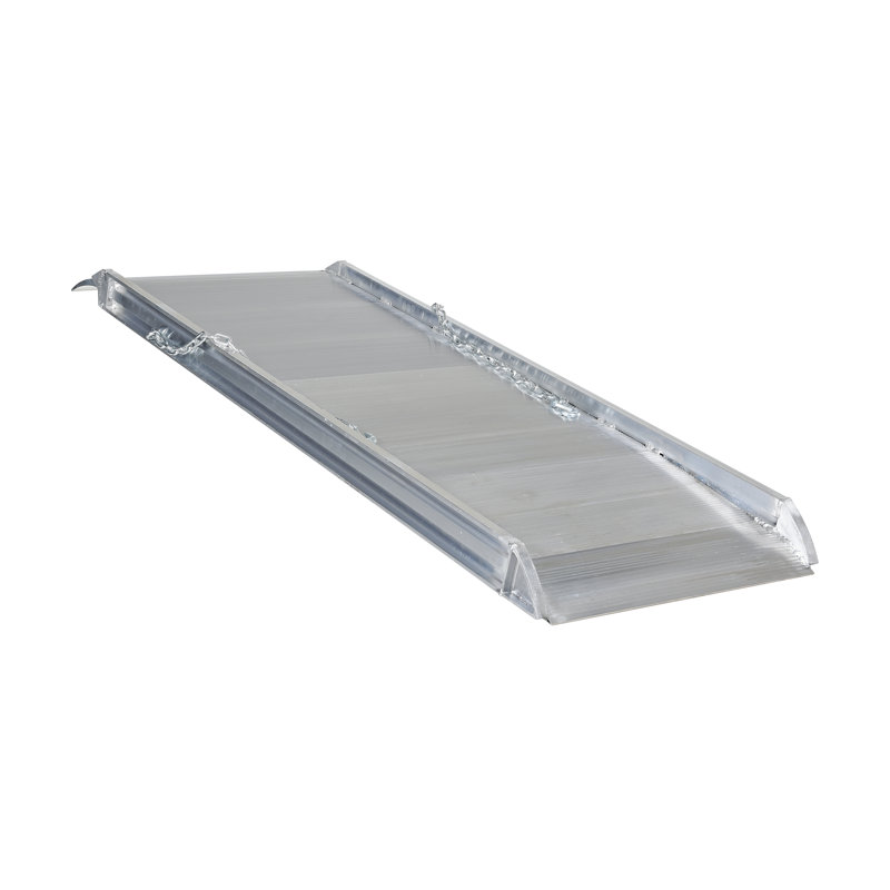 Rampe d'accès 4 po Vestil, H 4,44 po x l 28 po x P 72 po