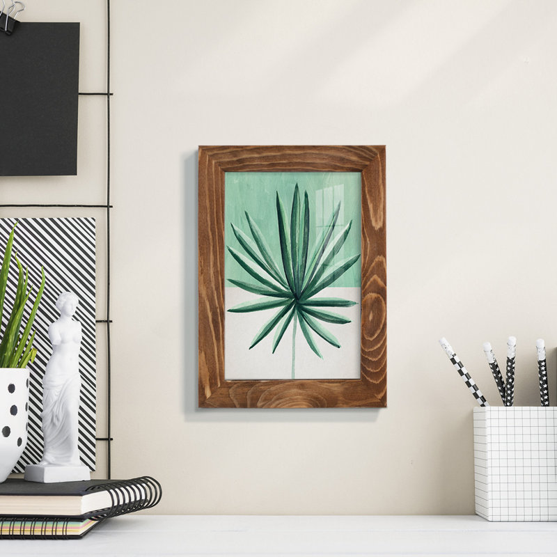 Verging Palm IV - Impression encadrée avec verre, H 6 po x l 4 po x P 1 po, Noyer