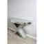 Superbe console haute avec finition en miroir et incrustation de diamant, polyvalente pour divers espaces.
