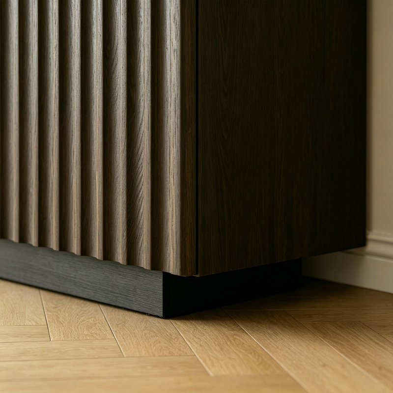 Armoire de rangement pour hall d'entrée en bois massif
