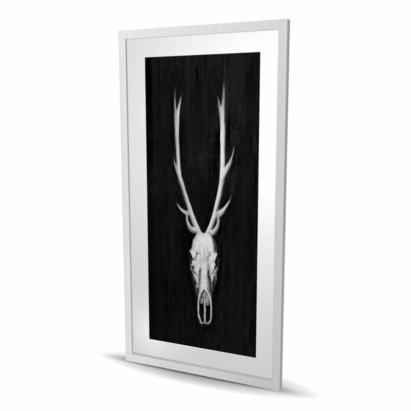 Crâne de cerf imprimé sur fond noir | Décoration intérieure encadrée, Argent argent
