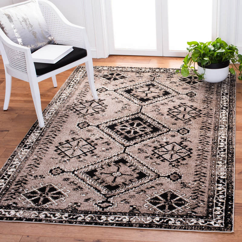 Tapis brun / noir Jaclyn Southwestern, Rectangle 8 pi x 10 pi