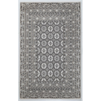 Courtfield Southwestern Area Rug in Fawn/Gray/Ivory