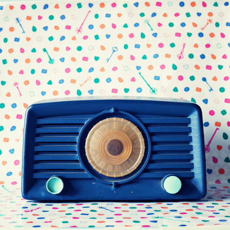 Auniya Antique Radio - Photographie sur toile tendue, H 30 po x l 30 po