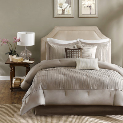 Édredon en taupe charmeuse, 7 pièces, avec broderie décorative, pièce charmeuse et charmante