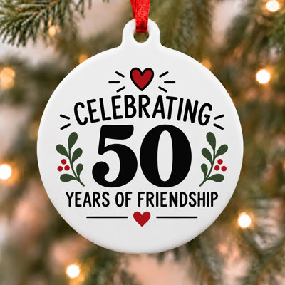 Ornement de Noël célébrant 50 ans d'amitié