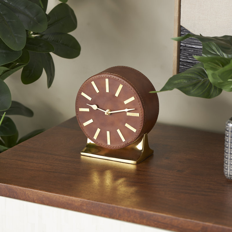 Horloge ronde et décorative avec base rectangulaire, H 7,3 po x l 6,3 po x P 3,7 po, Brun / or