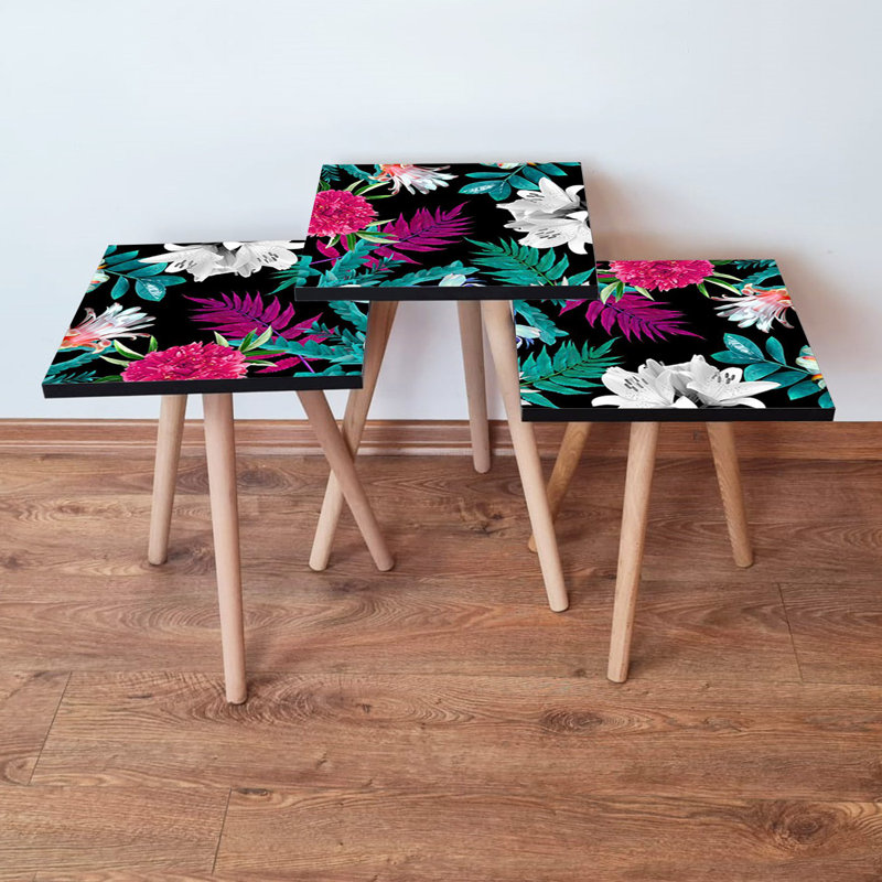 Ensemble de 3 tables gigognes Modern, pieds en bois de hêtre, 13,8 po x 20,5 po x 13,8 po, 13,8 po x 18,5 po x 13,8 po, 13,8 po x 16,5 po x 13,8 po | 100% panneau de fibres à densité moyenne, motif floral élégant | Polyvalent pour le salon, le bureau et les espaces d'étude