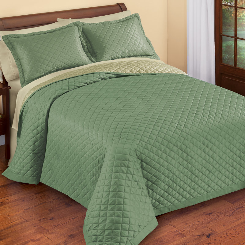 Twin Olive and Sage Reversible Quilted Bedspread Set