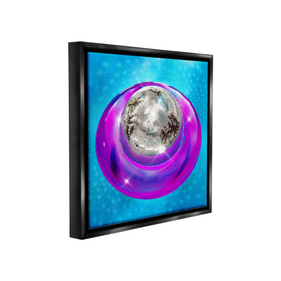 «Disco Ball In Pool Floater Frame» par Ziwei Li sur