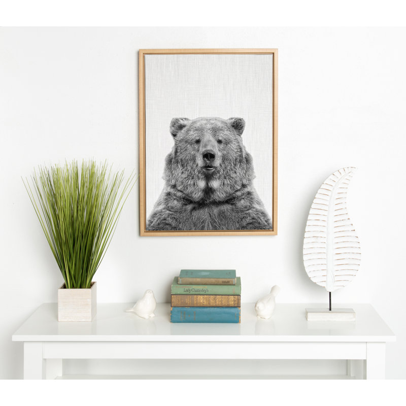 «Bear European» par Simon Te, reproduction d'art sur toile encadrée, H 24 po x l 18 po, Brun