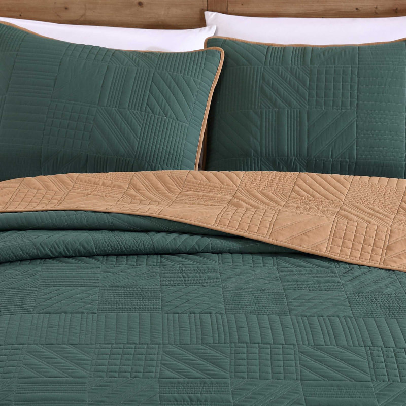 Full Reversible Brown and Green Microfiber Quilt Set