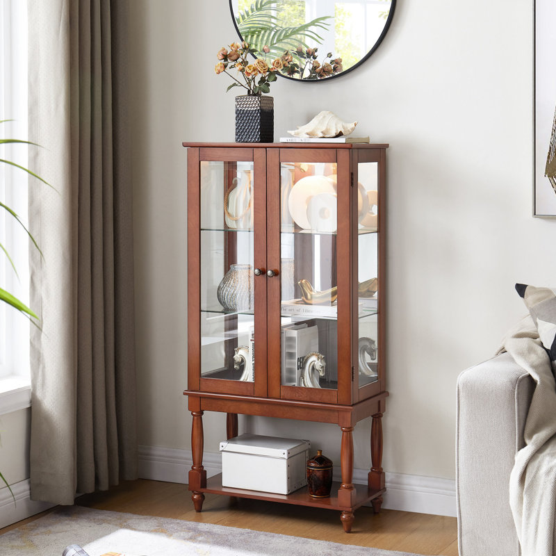 Armoire Space Curio avec éclairage: pieds en bois massif, dossier en miroir en acrylique, portes en verre trempé et tablettes, système d'éclairage intérieur