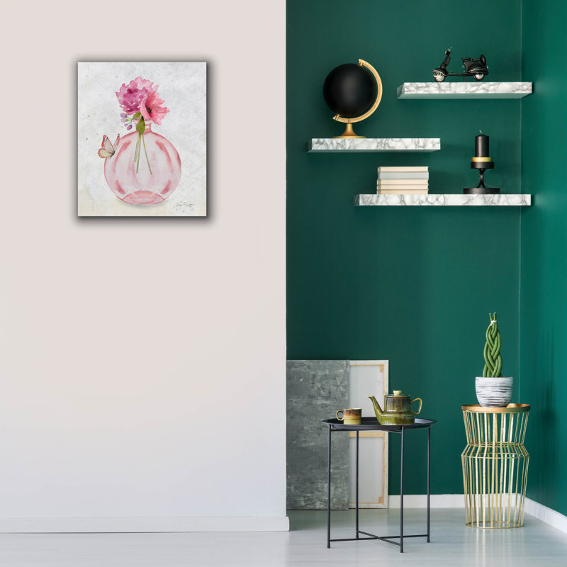 «Pink Bottles C» par Jean Plout, art mural sur toile, H 24 po x l 20 po x P 0,75 po