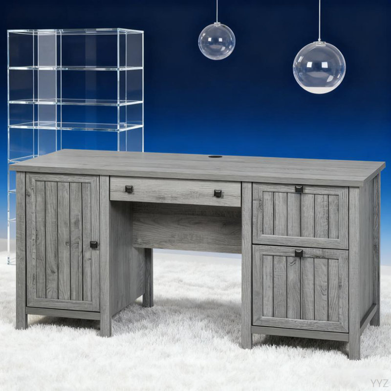 Bureau d'ordinateur de bureau rétro
