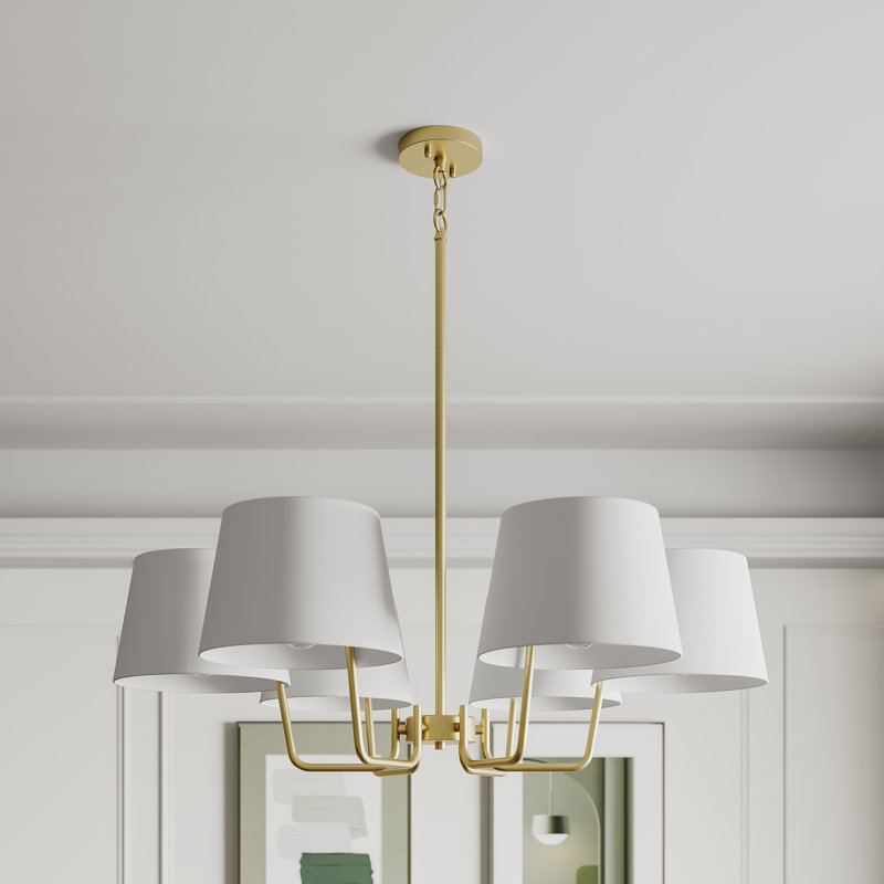 Lustre classique / traditionnel 6 lumières Vedhika Gold avec abat-jour en tissu blanc