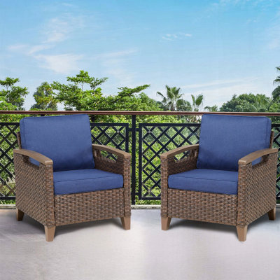 Ensemble de 2 chaises longues en osier brun avec accoudoirs ergonomiques et 4 coussins