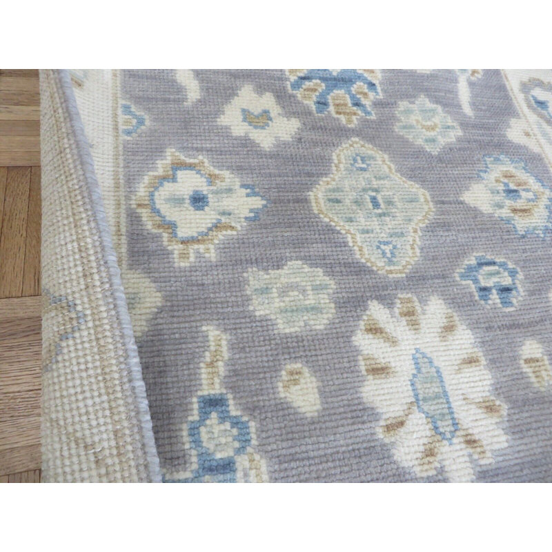 Tapis unique gris de 3 pi x 19 pi 10 po