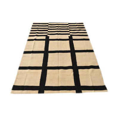 Tapis noir et blanc Ousley