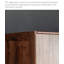 Armoire classique en noyer rétro