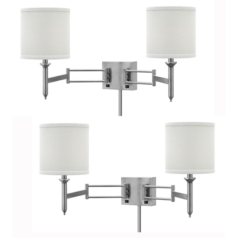 2 lumières en acier brossé