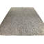 Tapis gris clair en laine touffeté à la main
